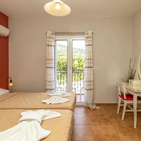 Andreas Villa Agia Efimia