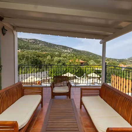 Andreas Villa Agia Efimia